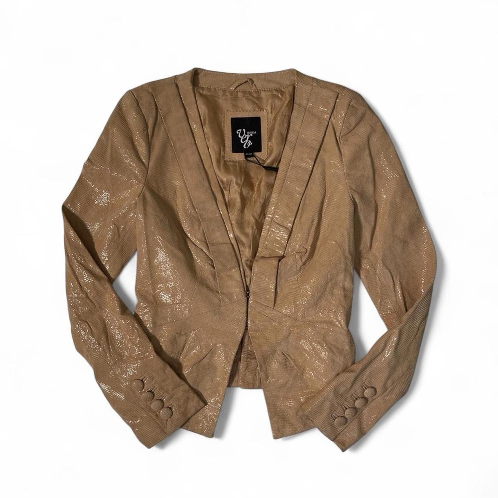 Y2K Vero Moda Tan Cropped Blazer w/ Glossy Finish